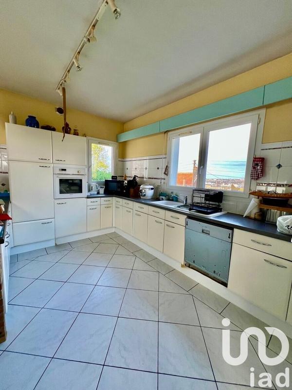 Maison de maîtres - 225 m² - 8 pièces