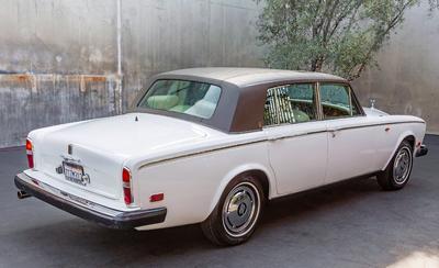 Rolls-Royce Silver Shadow V8
