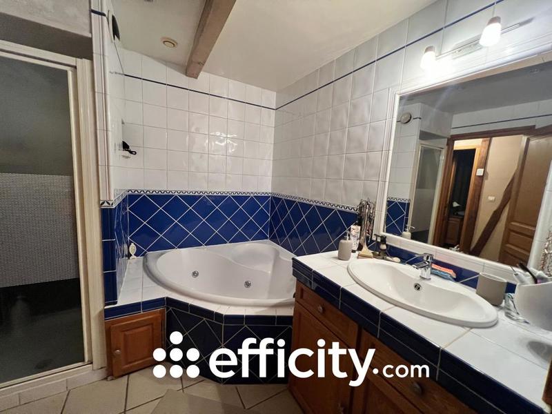 Maison - 150 m² - 7 pièces