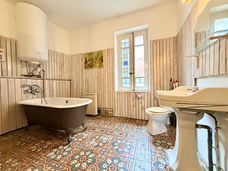 Maison - 190 m² - 6 pièces