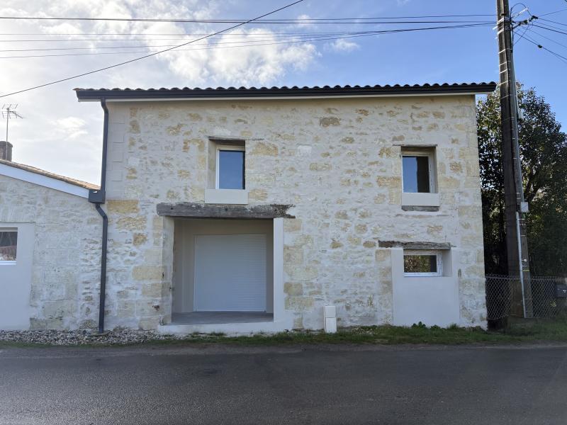 Maison - 80 m² - 4 pièces