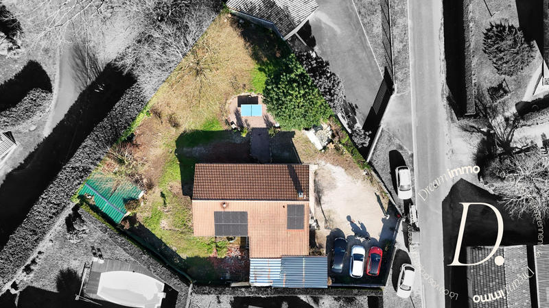 Maison - 100 m² - 5 pièces