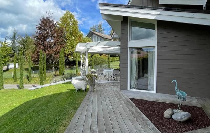 Propriété - 298 m² - 7 pièces