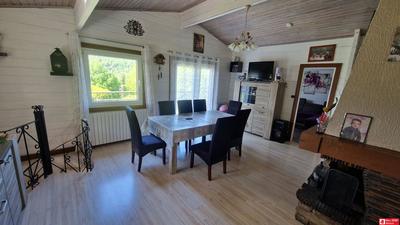 Maison traditionnelle - 116 m² - 7 pièces