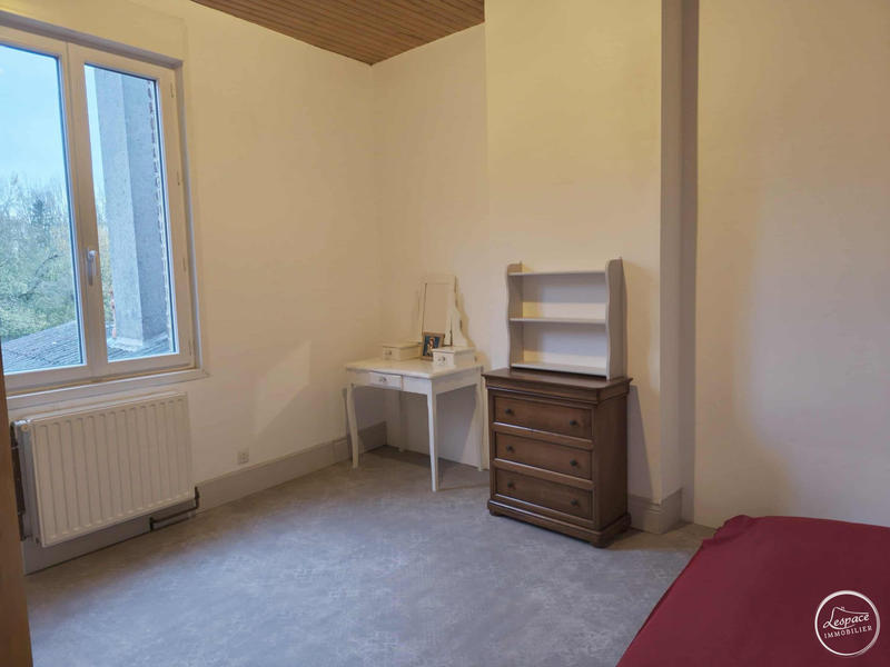 Maison - 150 m² - 8 pièces