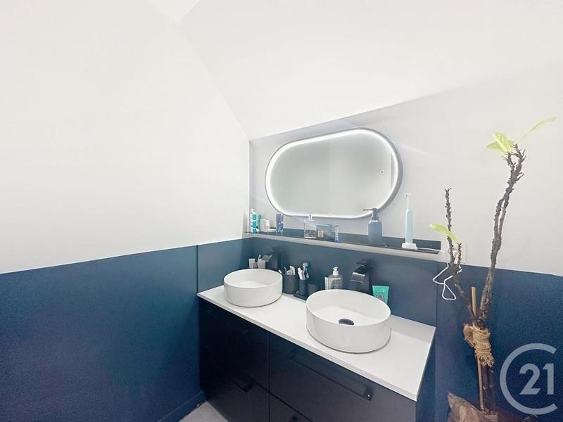 Duplex - 98 m² - 5 pièces