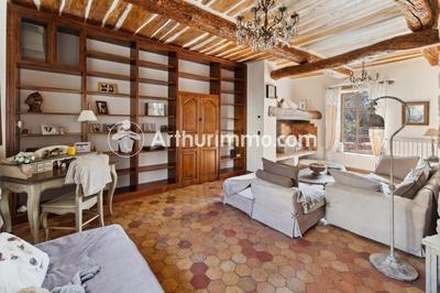 Maison - 209 m² - 7 pièces