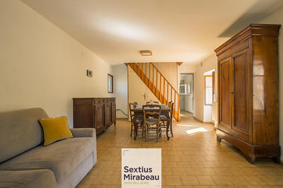 Maison - 101 m² - 5 pièces