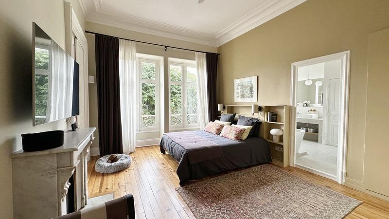 Appartement - 148 m² - 4 pièces