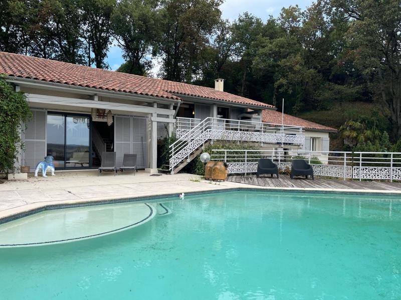 Maison d'architecte - 198 m² - 5 pièces