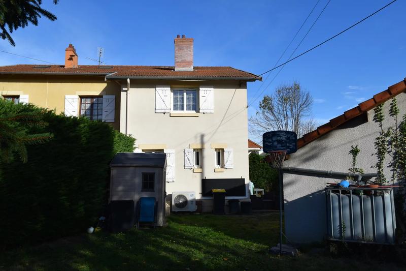 Maison - 84 m² - 5 pièces