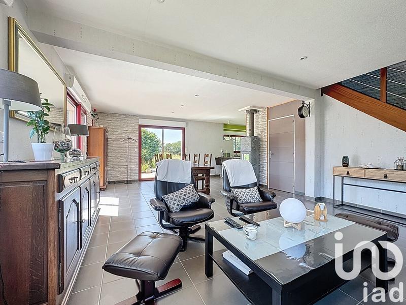 Maison - 135 m² - 6 pièces