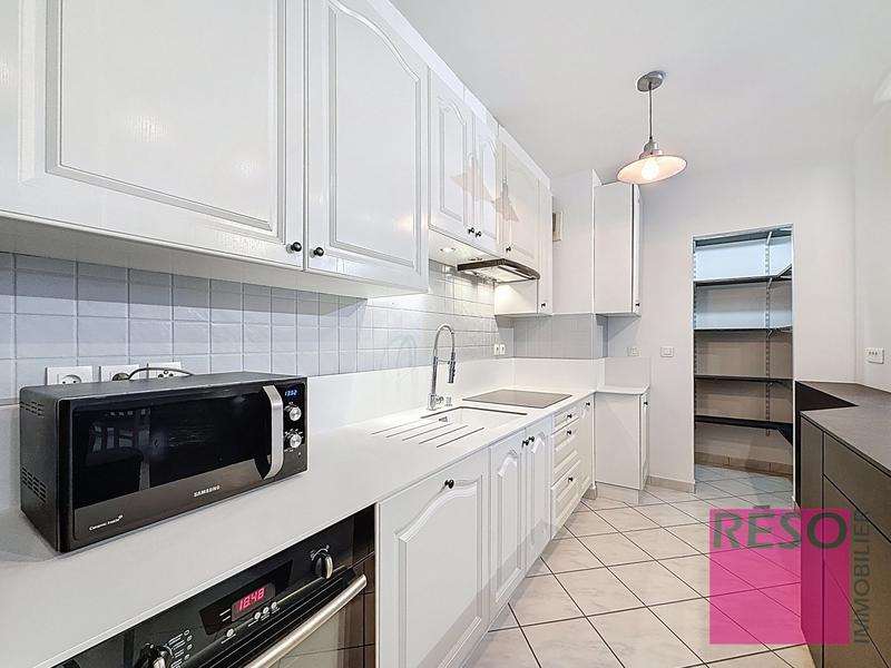 Appartement - 103 m² - 5 pièces