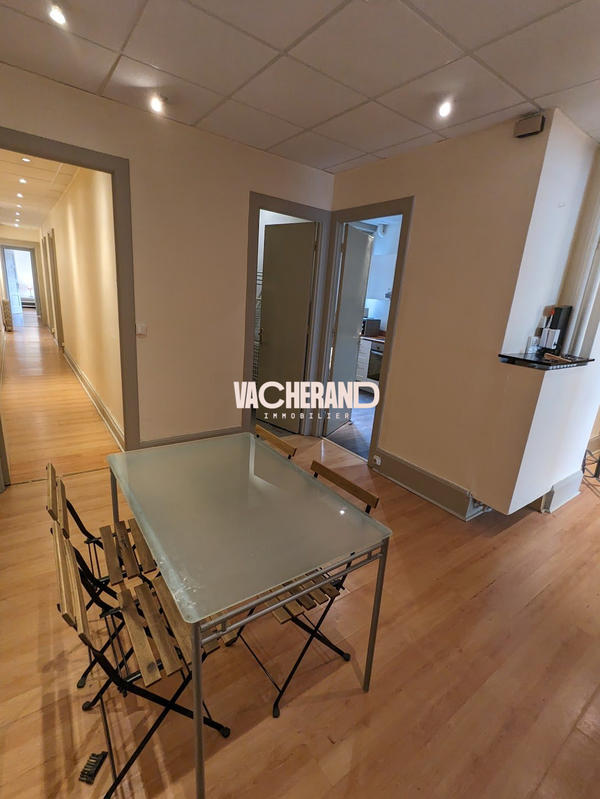 Appartement - 126 m² - 5 pièces