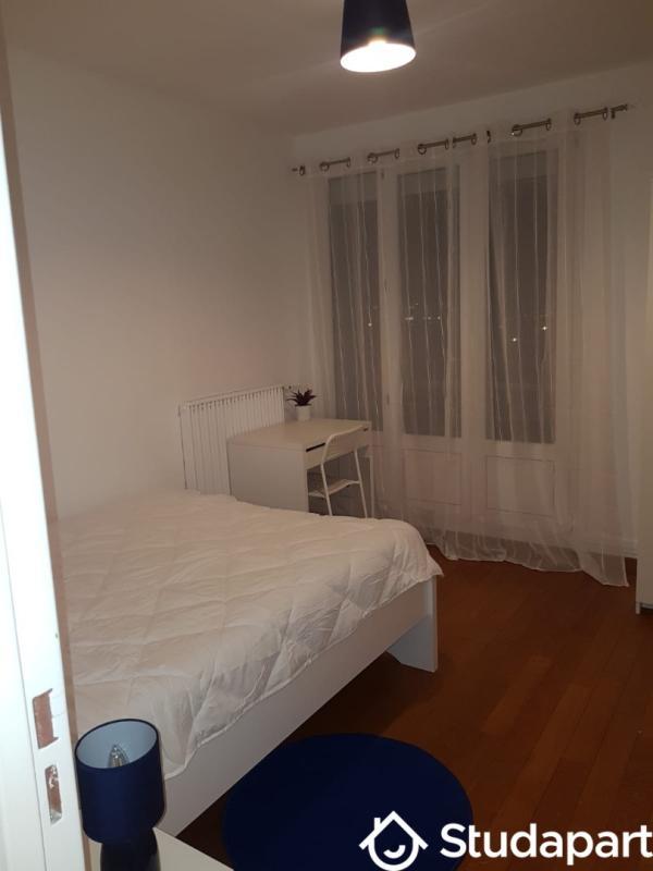 Chambre - 9 m² - 1 pièce
