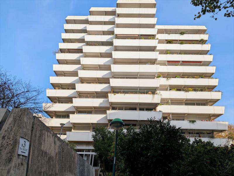 Appartement - 79 m² - 3 pièces