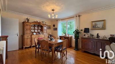 Maison - 153 m² - 8 pièces