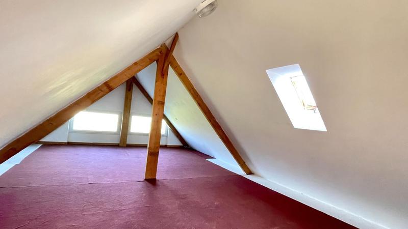 Maison - 180 m² - 7 pièces