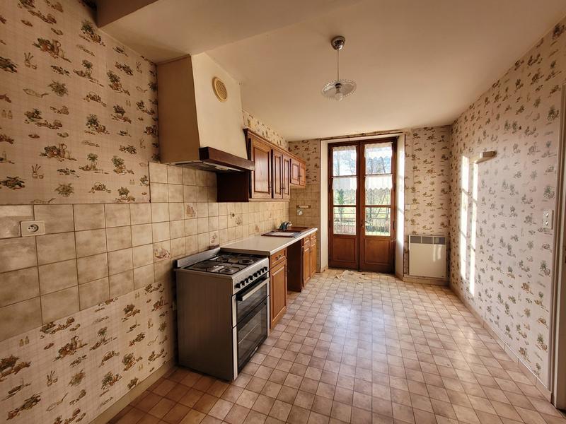 Maison ancienne - 174 m² - 7 pièces