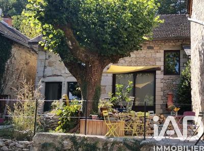 Maison - 147 m² - 4 pièces