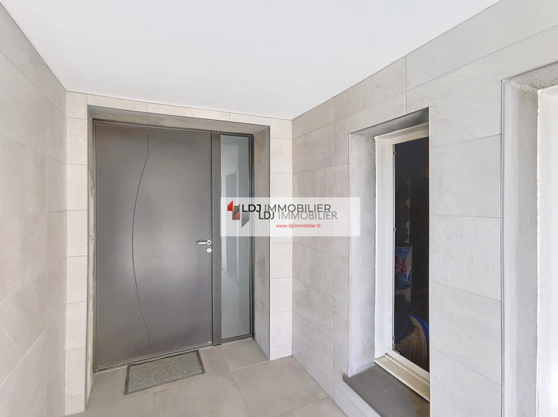 Villa - 378 m² - 10 pièces