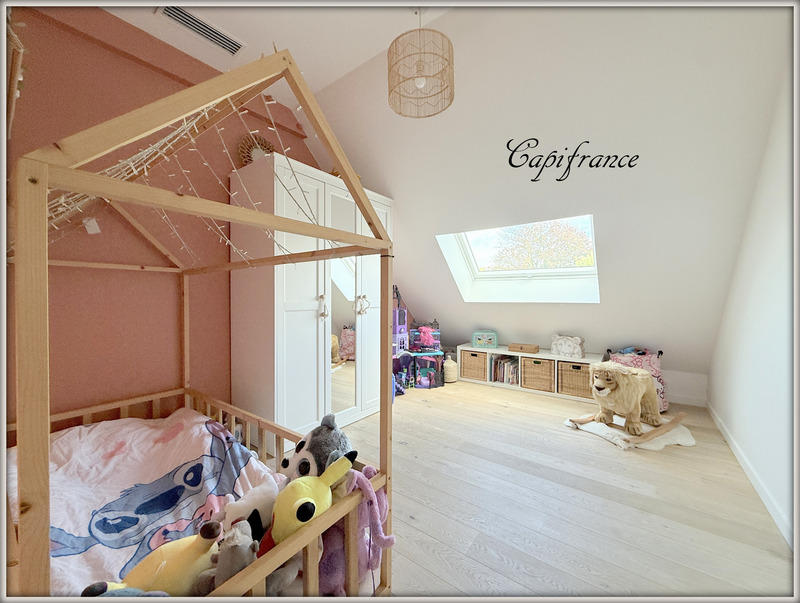 Maison - 160 m² - 7 pièces