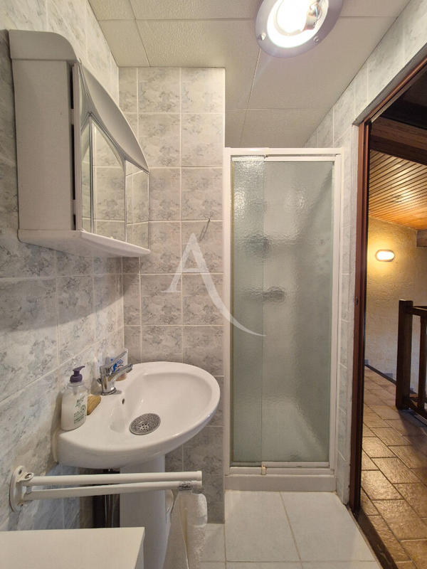 Maison - 170 m² - 6 pièces