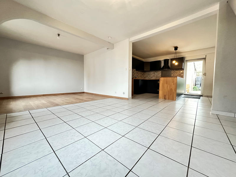 Maison - 91 m² - 5 pièces