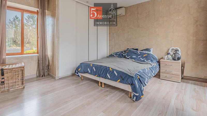 Maison - 142 m² - 5 pièces