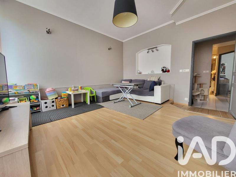 Appartement - 75 m² - 3 pièces