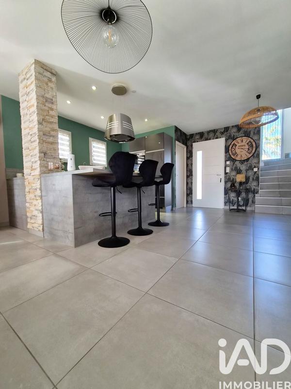 Maison - 115 m² - 4 pièces