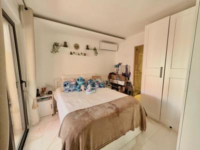 Appartement - 70 m² - 4 pièces