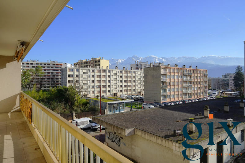 Appartement - 98 m² - 4 pièces