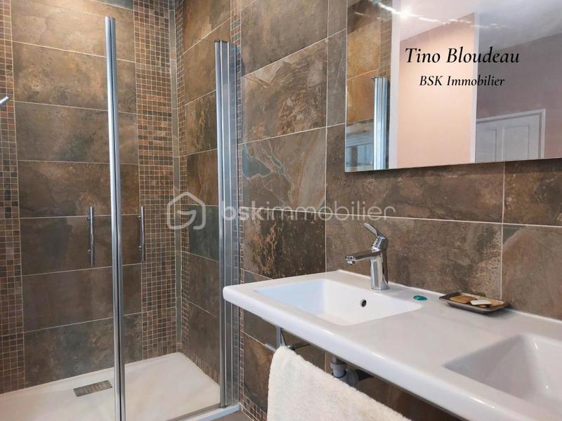 Maison de maîtres - 223 m² - 8 pièces