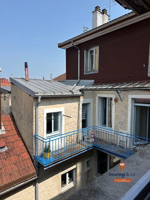 Duplex - 103 m² - 4 pièces