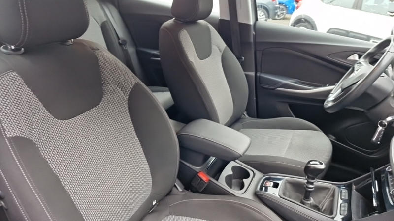 Opel grandland 1.2 Turbo 130 Ch