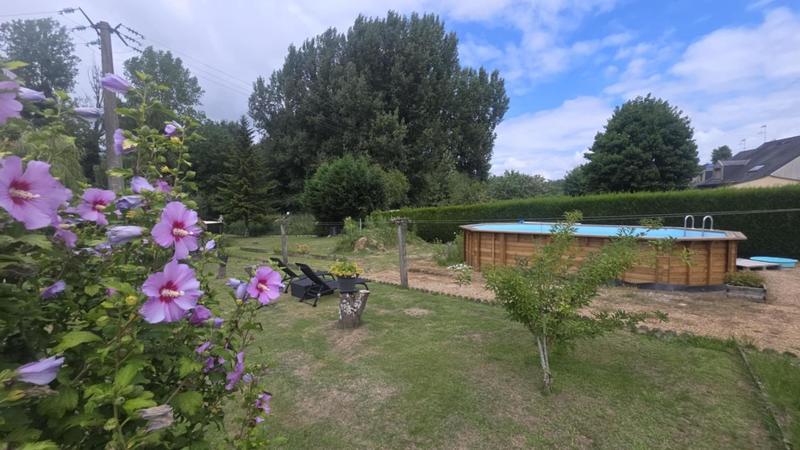 Maison - 94 m² - 5 pièces