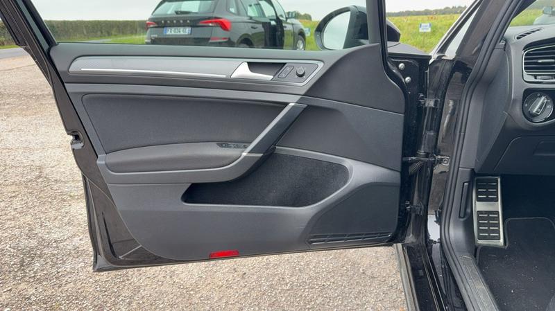 Volkswagen Golf 1.5 Tsi 150 Dsg7 R-Line - Automatique Toit ouvrant