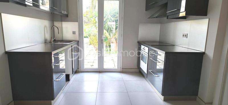 Immeuble - 293 m² - 7 pièces
