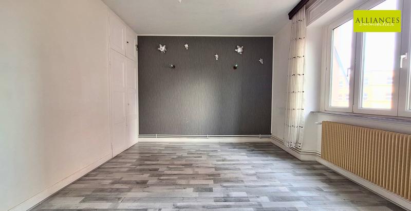 Appartement - 77 m² - 4 pièces