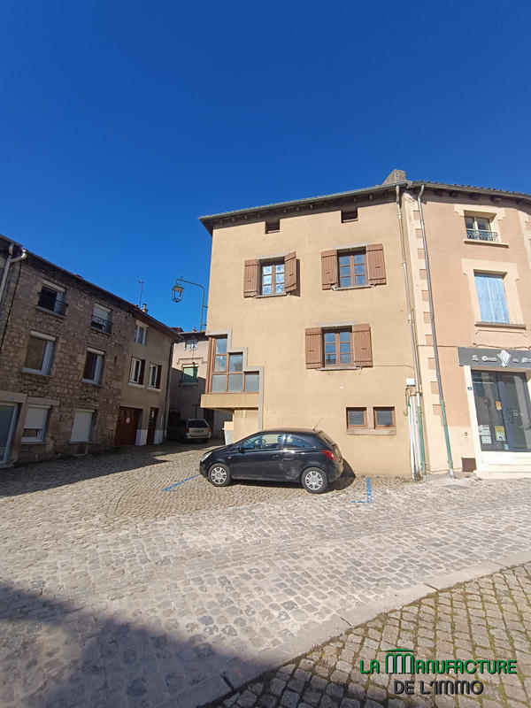 Maison de village - 70 m² - 4 pièces