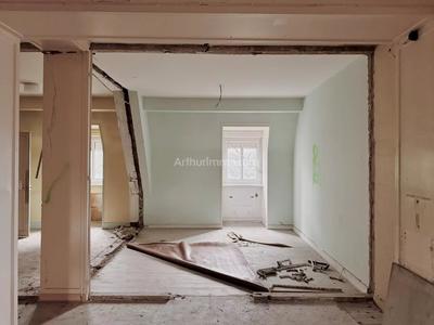 Appartement - 314 m² - 10 pièces