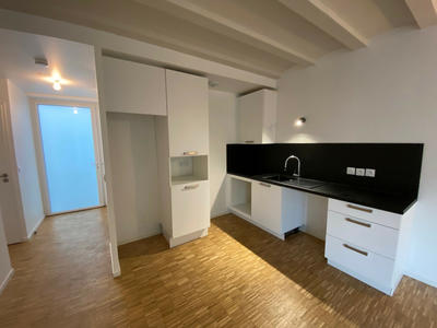 Maison - 83 m² - 4 pièces