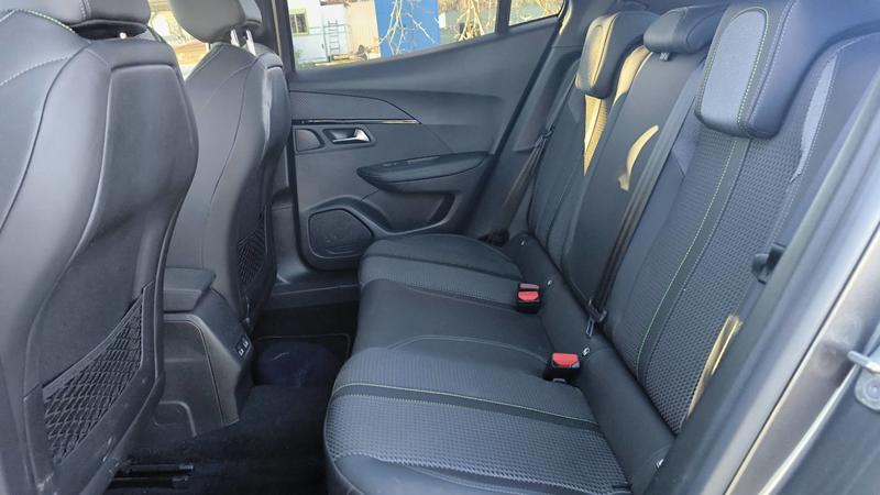 Peugeot 2008 1.2 PureTech 130 Eat8 Gt