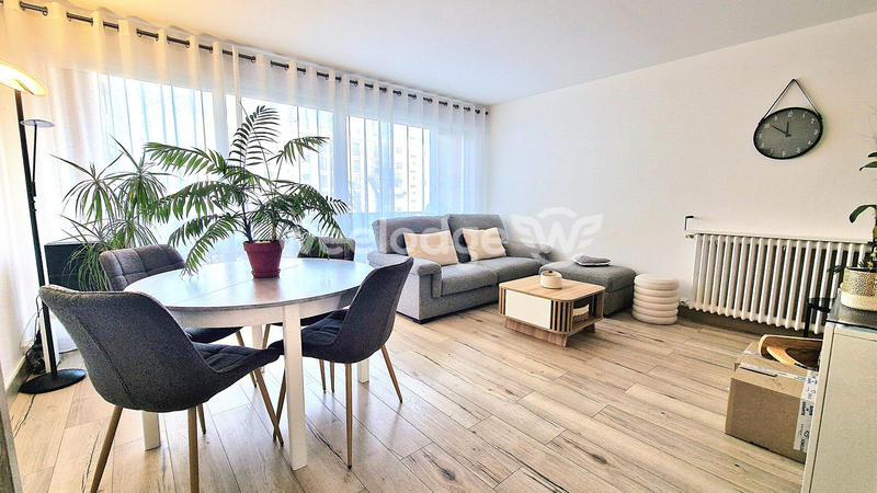 Appartement - 74 m² - 4 pièces