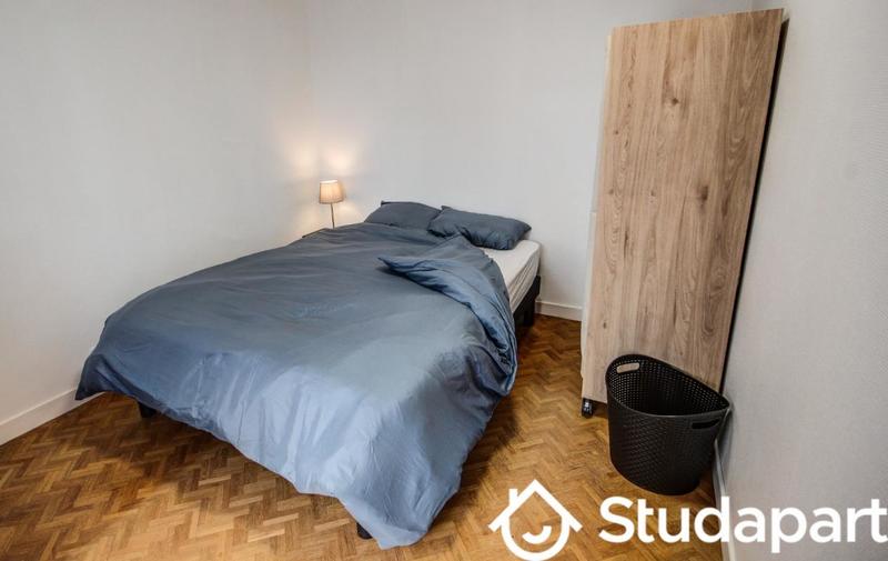 Chambre - 9 m² - 1 pièce