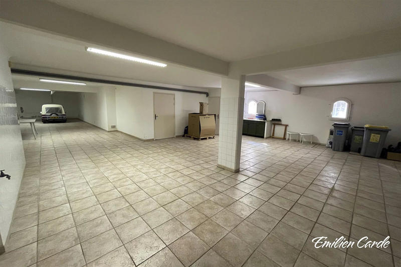 Villa - 167 m² - 6 pièces