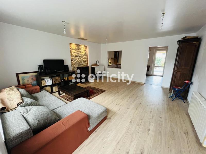 Maison - 98 m² - 4 pièces