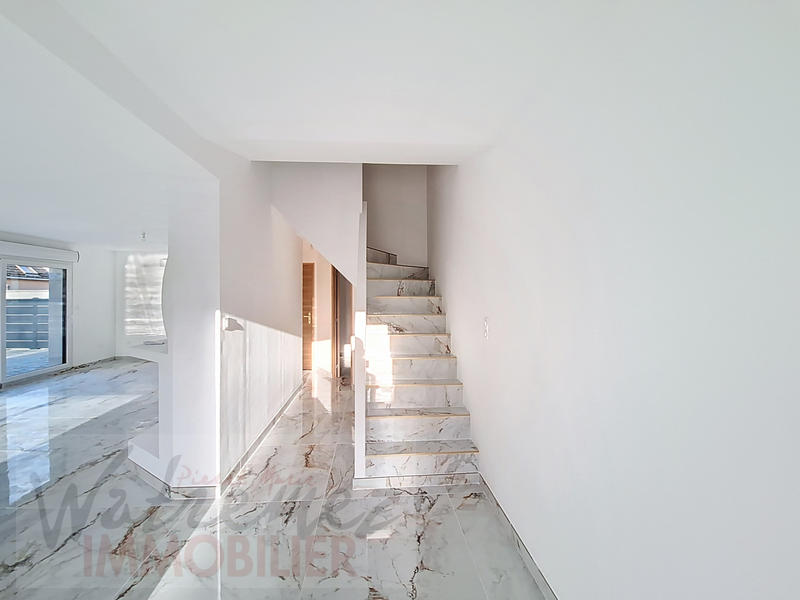 Maison - 144 m² - 5 pièces