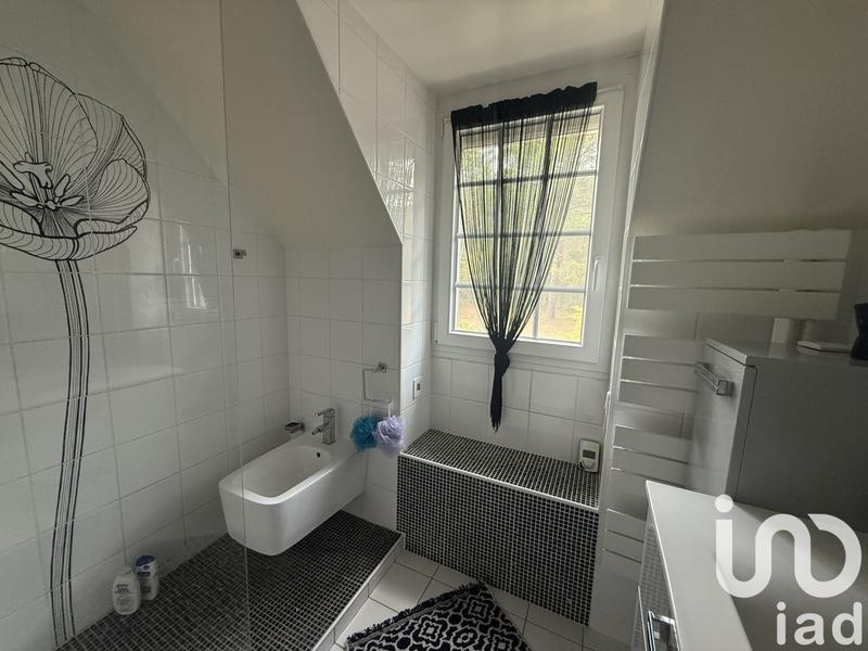 Maison - 166 m² - 8 pièces